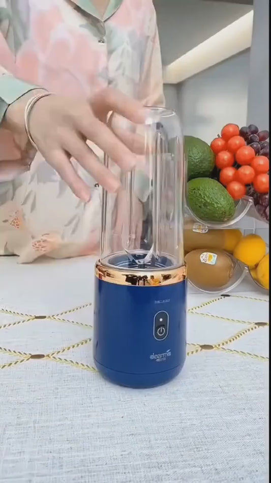 Portable Juicer / Blender